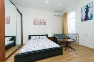 Апартаменты Apartment on Saksahanskoho Street Киев Апартаменты-21