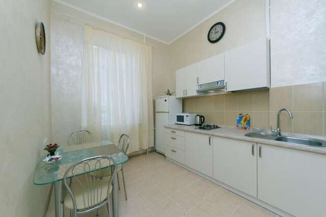 Апартаменты Apartment on Saksahanskoho Street Киев-11